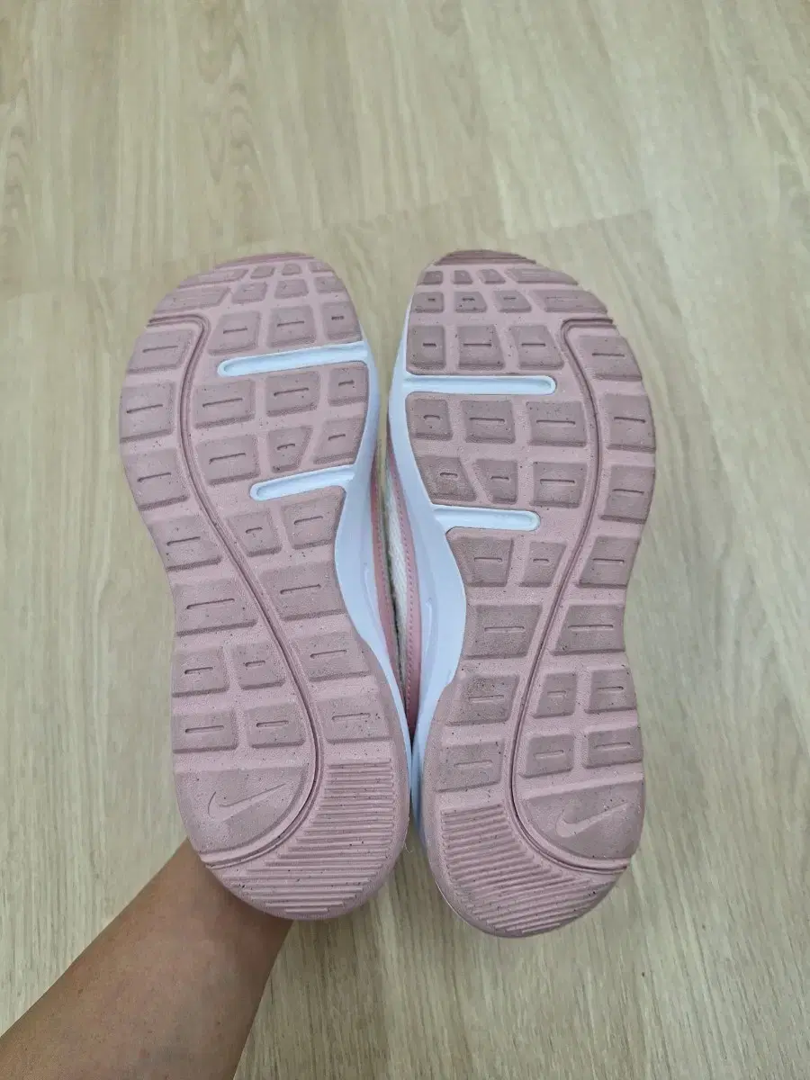 thumbnail-7